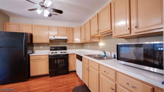 402 Hunt Dr, Holland Twp., NJ 08848