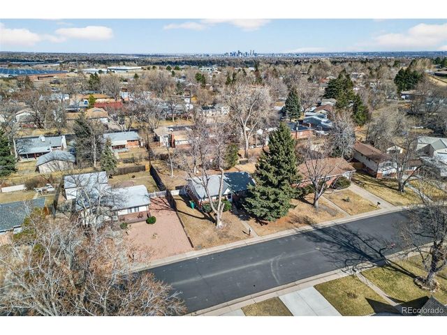 466 S Routt Way, Lakewood, CO 80226