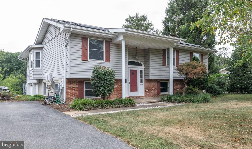 3204 HOOPER RD, New Windsor, MD 21776