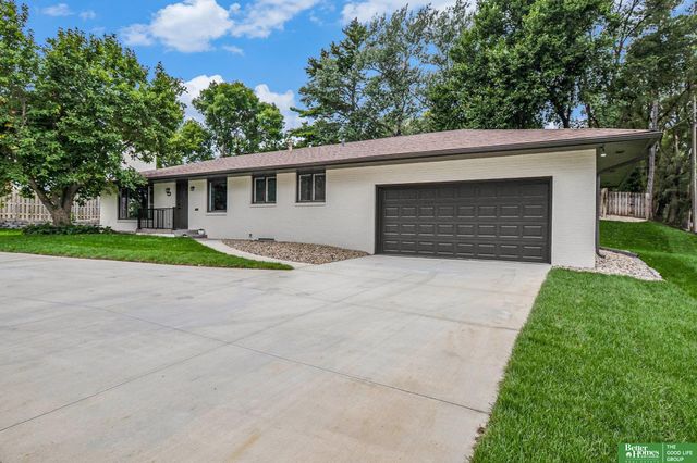 1216 S 108th Street, Omaha, NE 68144