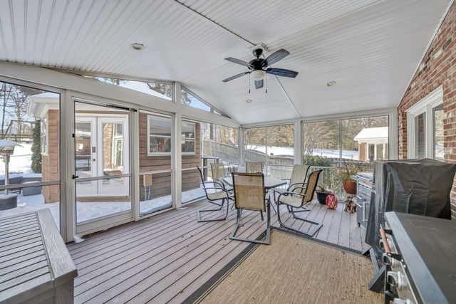 10416 Sterling Springs Road, Louisville, KY 40223