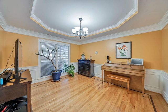 10416 Sterling Springs Road, Louisville, KY 40223