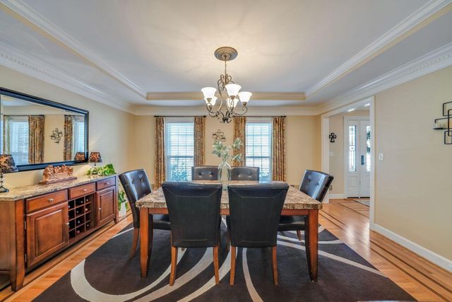 10416 Sterling Springs Road, Louisville, KY 40223