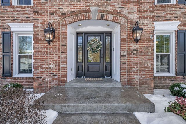 10416 Sterling Springs Road, Louisville, KY 40223