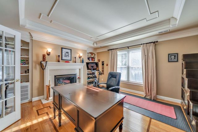 10416 Sterling Springs Road, Louisville, KY 40223