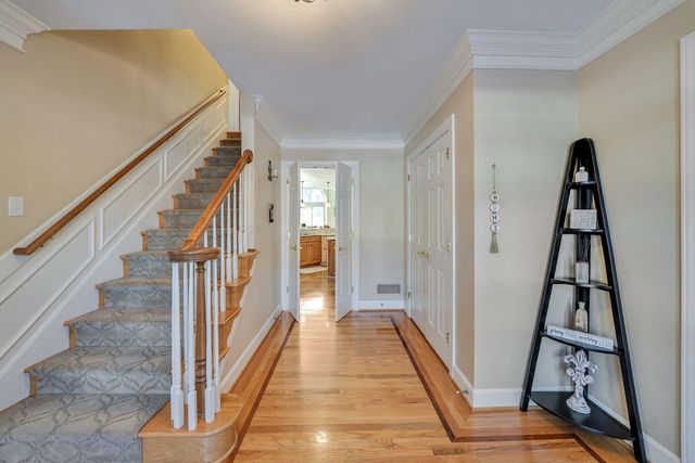 10416 Sterling Springs Road, Louisville, KY 40223