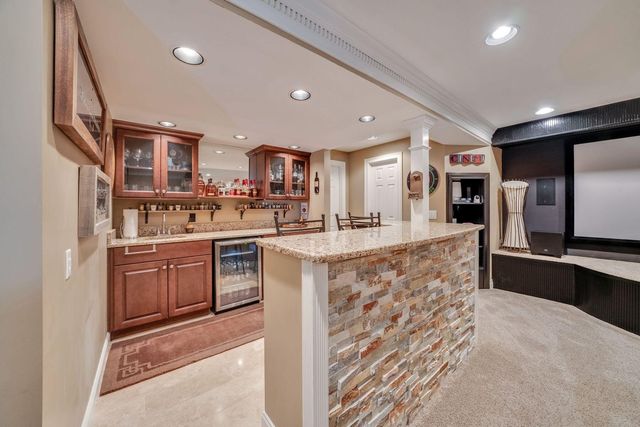 10416 Sterling Springs Road, Louisville, KY 40223