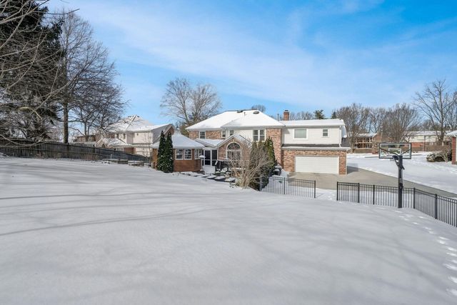 10416 Sterling Springs Road, Louisville, KY 40223