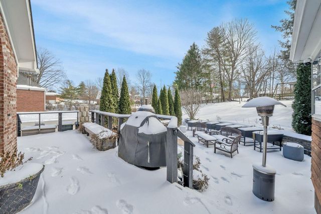 10416 Sterling Springs Road, Louisville, KY 40223