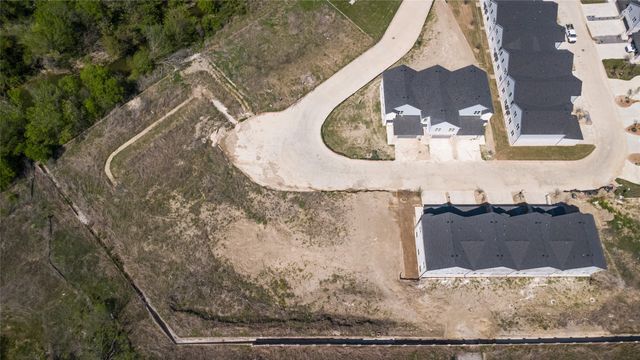 832 Premier Parkway, Grand Prairie, TX 75051