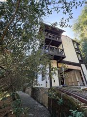 90 Devin Dr, Moraga, CA 94556