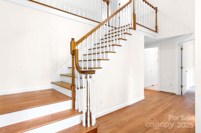 1080 Rolling Green Drive, Newton, NC 28658