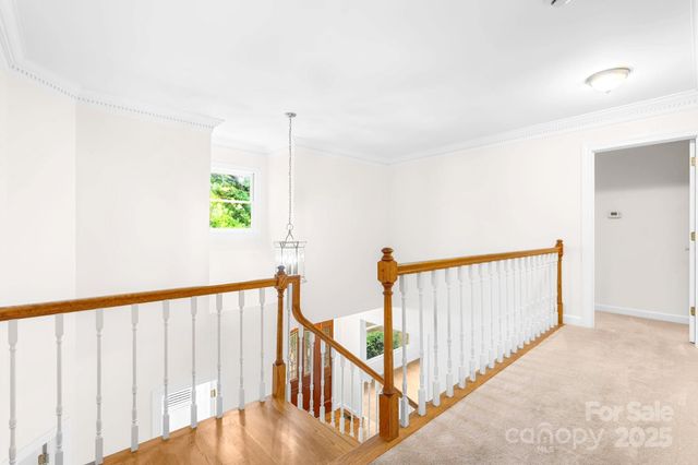 1080 Rolling Green Drive, Newton, NC 28658