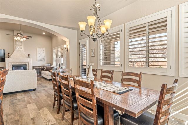 2267 E KNOLLS DR, St. George, UT 84790