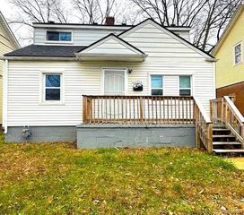 12936 Winthrop Street, Detroit, MI 48227