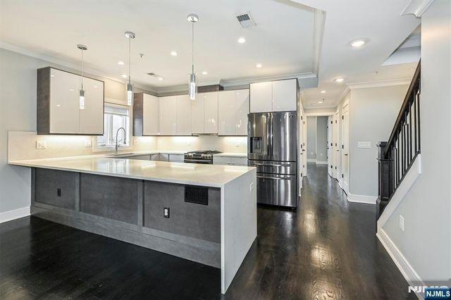 53 Prospect Street 2, Jersey City, NJ 07307
