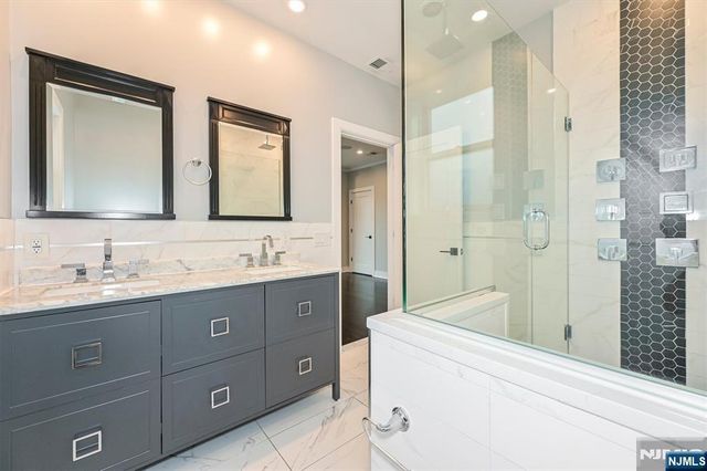 53 Prospect Street 2, Jersey City, NJ 07307
