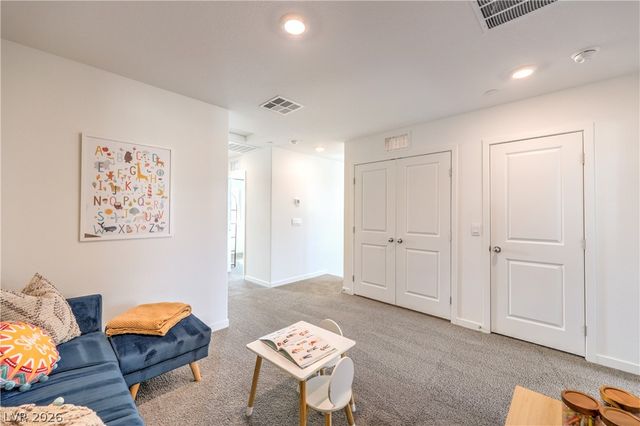 915 Pink Sugarbird Street, Henderson, NV 89011
