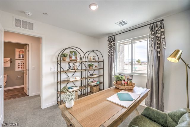 915 Pink Sugarbird Street, Henderson, NV 89011