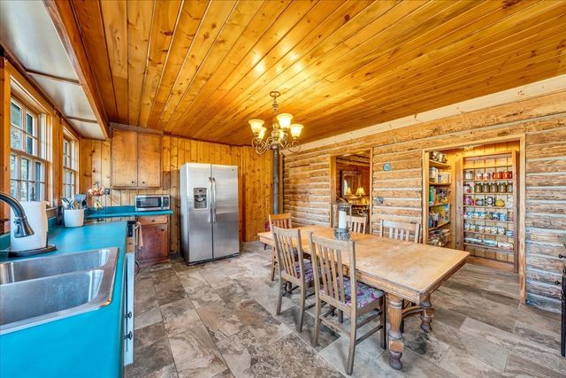 1006 Remington Pl, Manchester, TN 37355