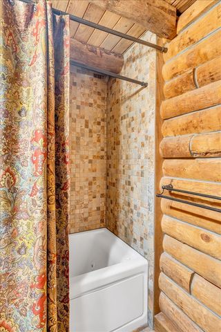 1006 Remington Pl, Manchester, TN 37355