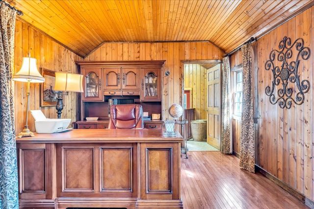 1006 Remington Pl, Manchester, TN 37355