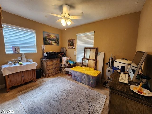 5242 Texas AVE, Naples, FL 34113
