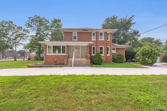 29016 Ford Road, Garden City, MI 48135