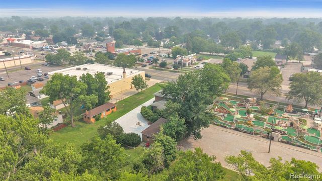 29016 Ford Road, Garden City, MI 48135