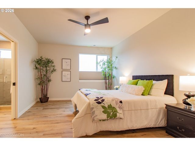 133 SHELTON MCMURPHEY Blvd, Eugene, OR 97401