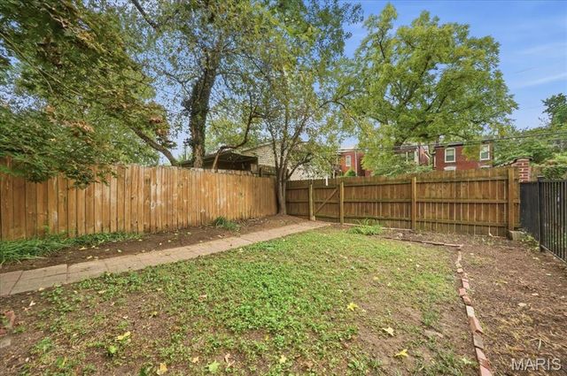 3522 Magnolia Avenue, St Louis, MO 63118