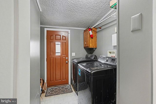 2 RASPBERRY CT, Middle River, MD 21220