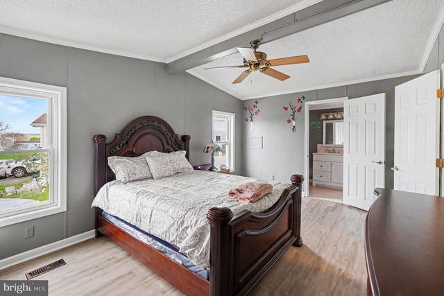 2 RASPBERRY CT, Middle River, MD 21220