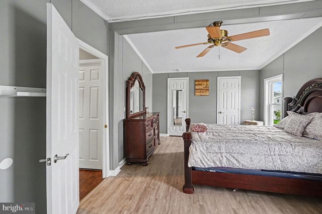 2 RASPBERRY CT, Middle River, MD 21220