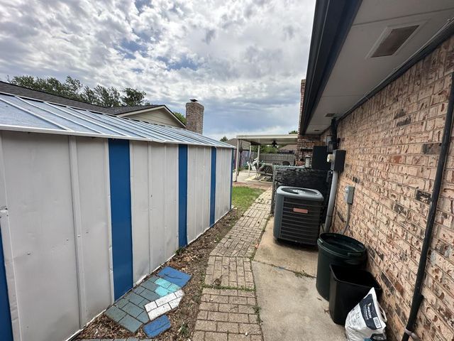 10012 S Blackwelder Avenue, Oklahoma City, OK 73139