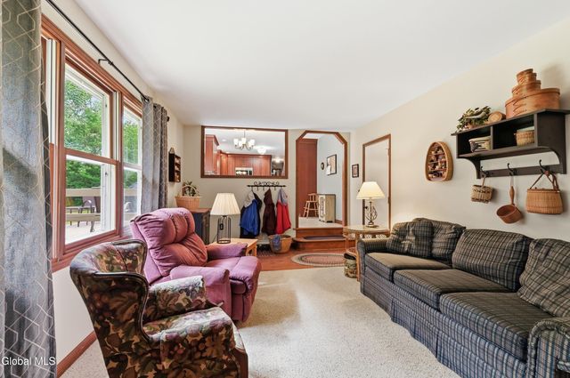 133 Grandview Drive, Kinderhook, NY 12184