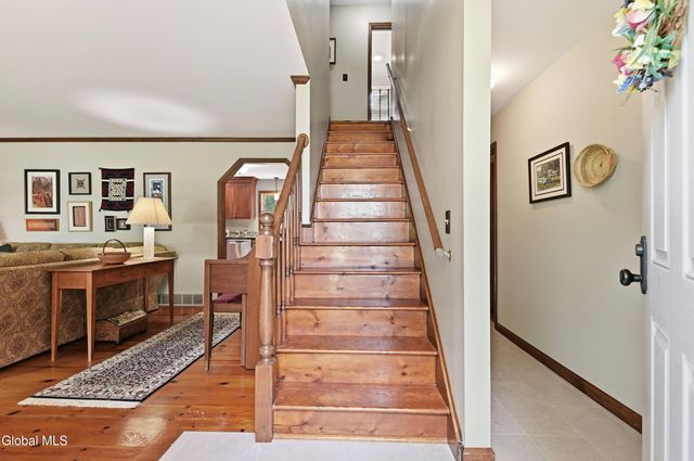 133 Grandview Drive, Kinderhook, NY 12184