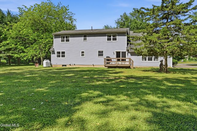 133 Grandview Drive, Kinderhook, NY 12184