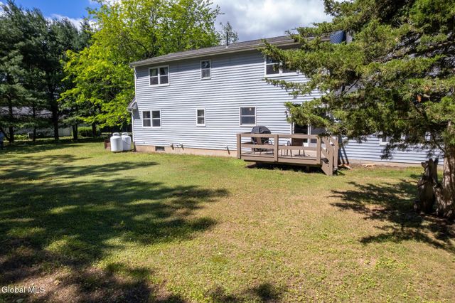 133 Grandview Drive, Kinderhook, NY 12184