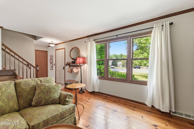 133 Grandview Drive, Kinderhook, NY 12184