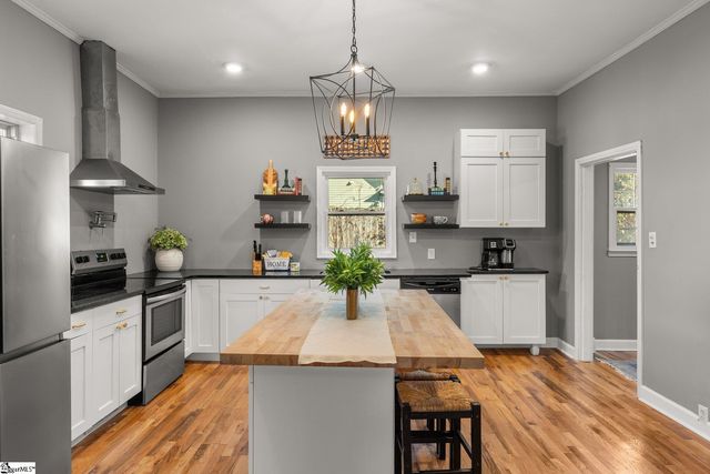 4 Seyle Street, Greenville, SC 29605