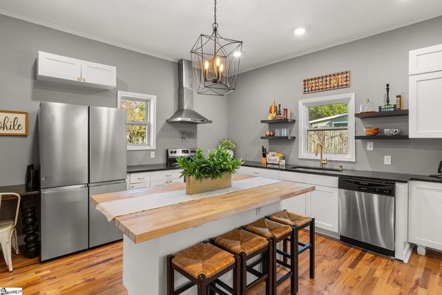 4 Seyle Street, Greenville, SC 29605