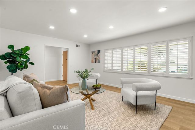 7904 Ocean View, Whittier, CA 90602