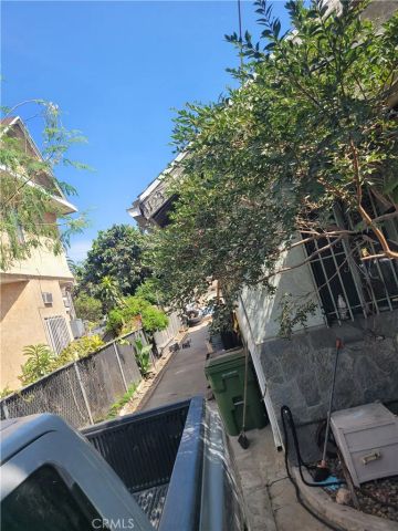 1123 E 57th, Los Angeles, CA 90011