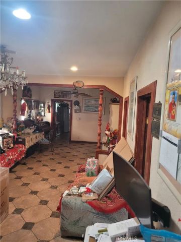 1123 E 57th, Los Angeles, CA 90011