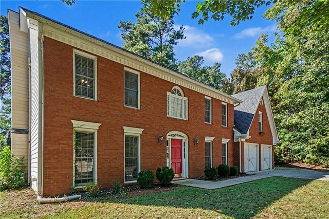 5483 Brookstone Drive NW, Acworth, GA 30101