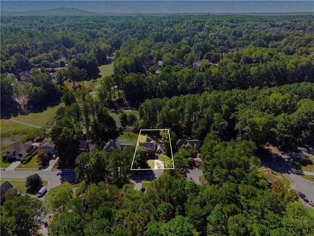 5483 Brookstone Drive NW, Acworth, GA 30101