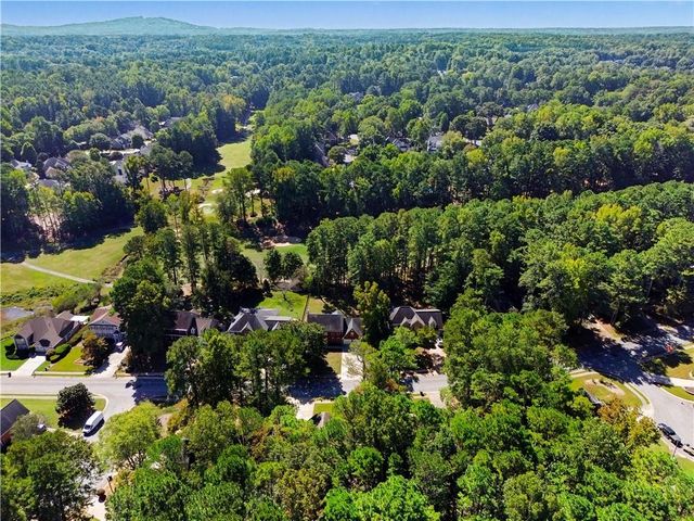 5483 Brookstone Drive NW, Acworth, GA 30101