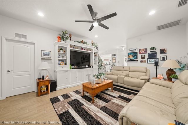 1153 Bishop Street, Avon Park, FL 33825
