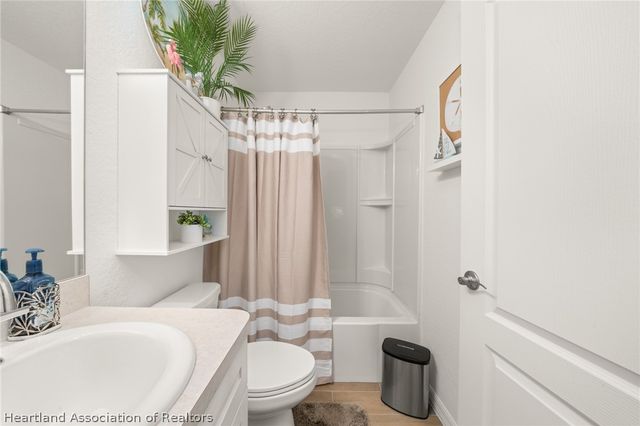 1153 Bishop Street, Avon Park, FL 33825